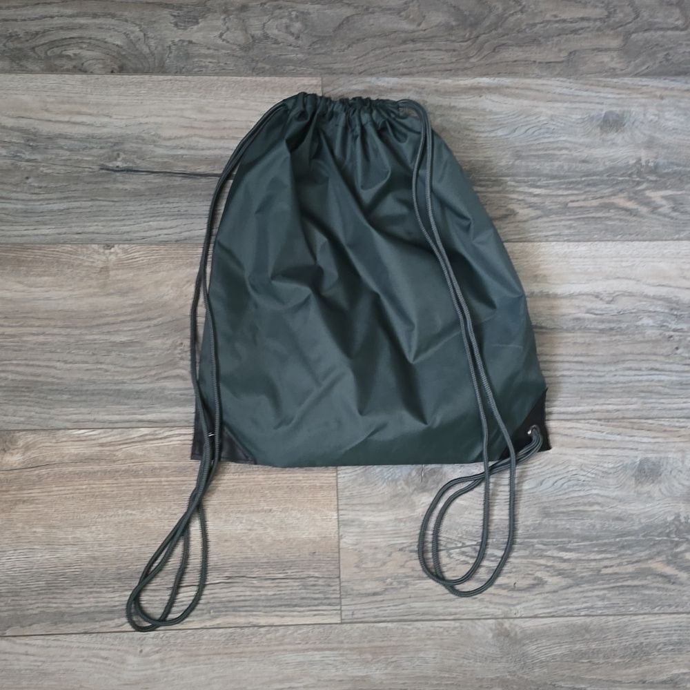 Nwot, Hunter Green Drawstring Bag - image 1